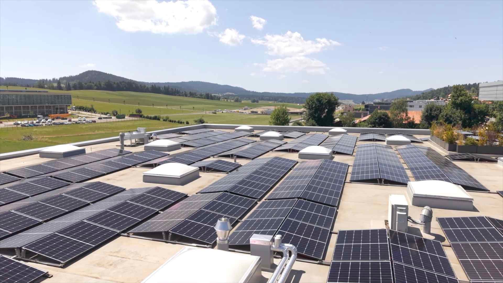 Le solaire passe à l’heure du stockage