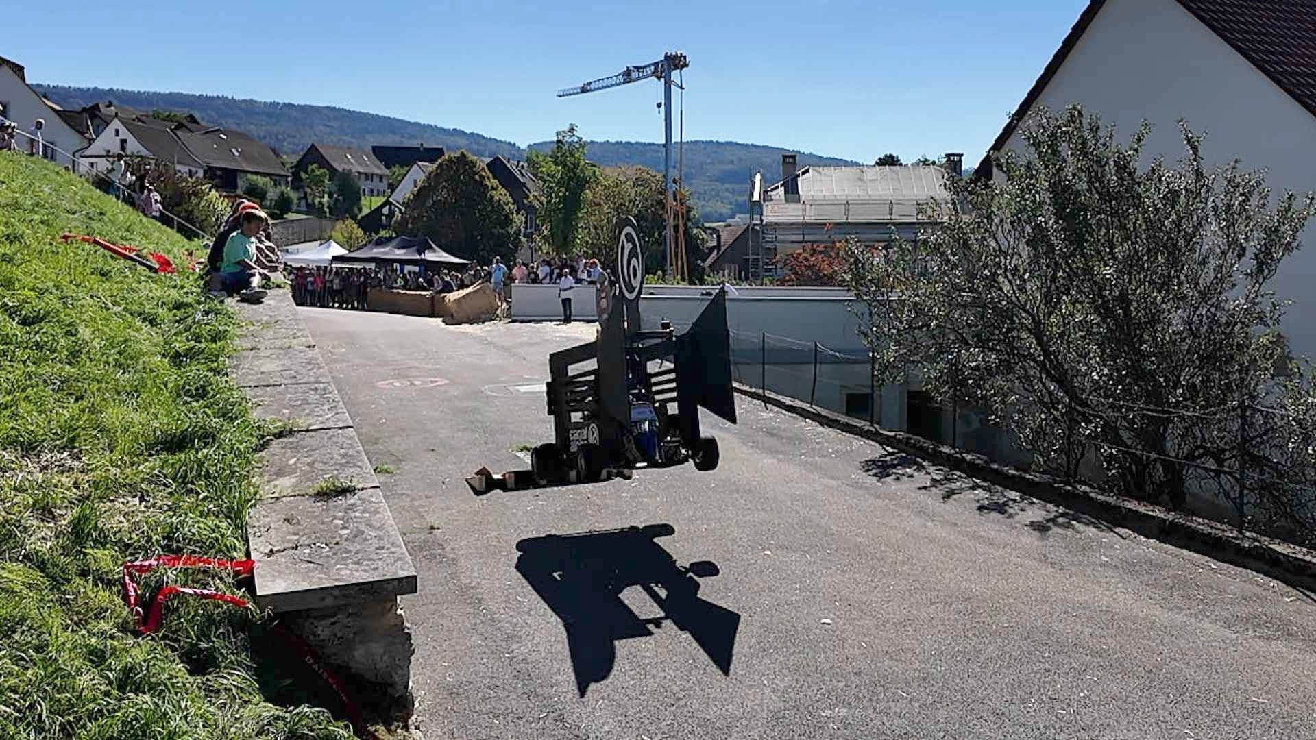 La caméra qui dévale la Tchaiscente