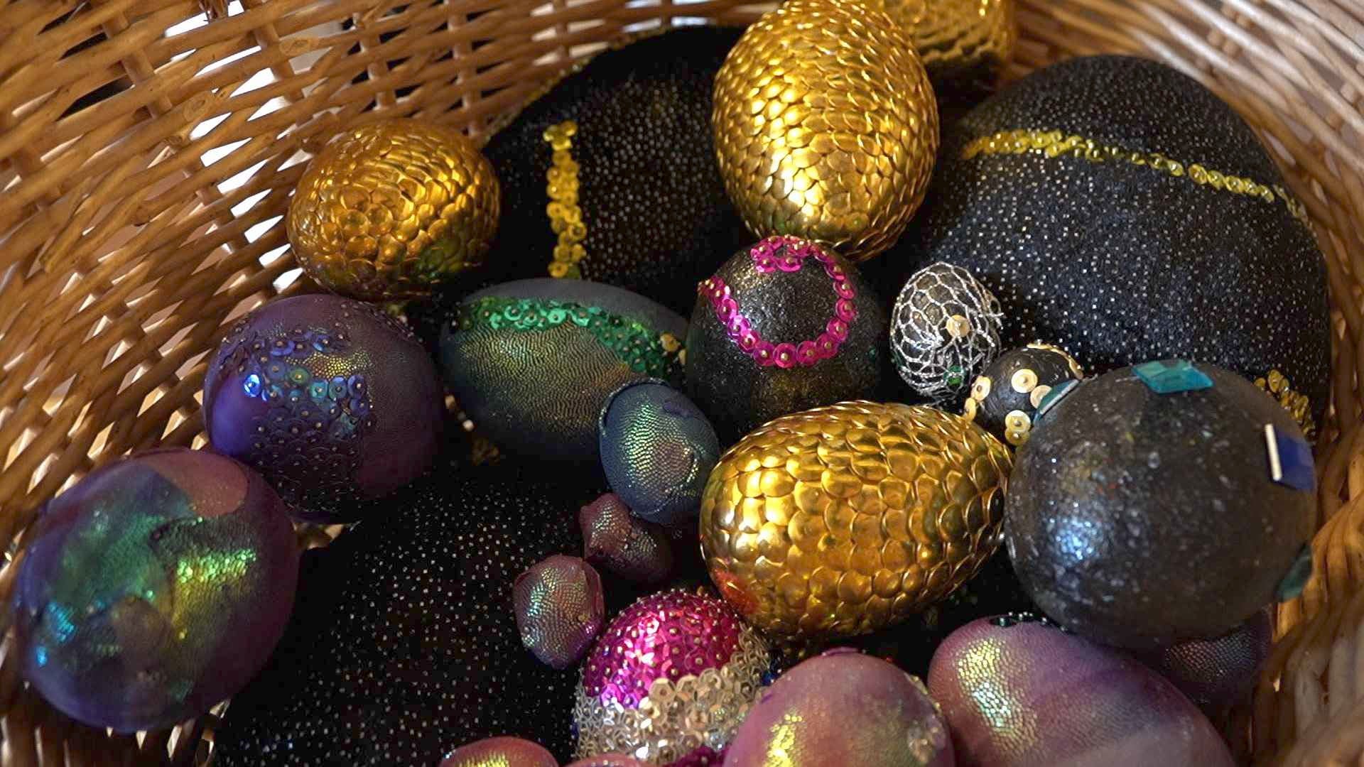 Une chasse aux oeufs du dragon dans un château de Grandson restauré